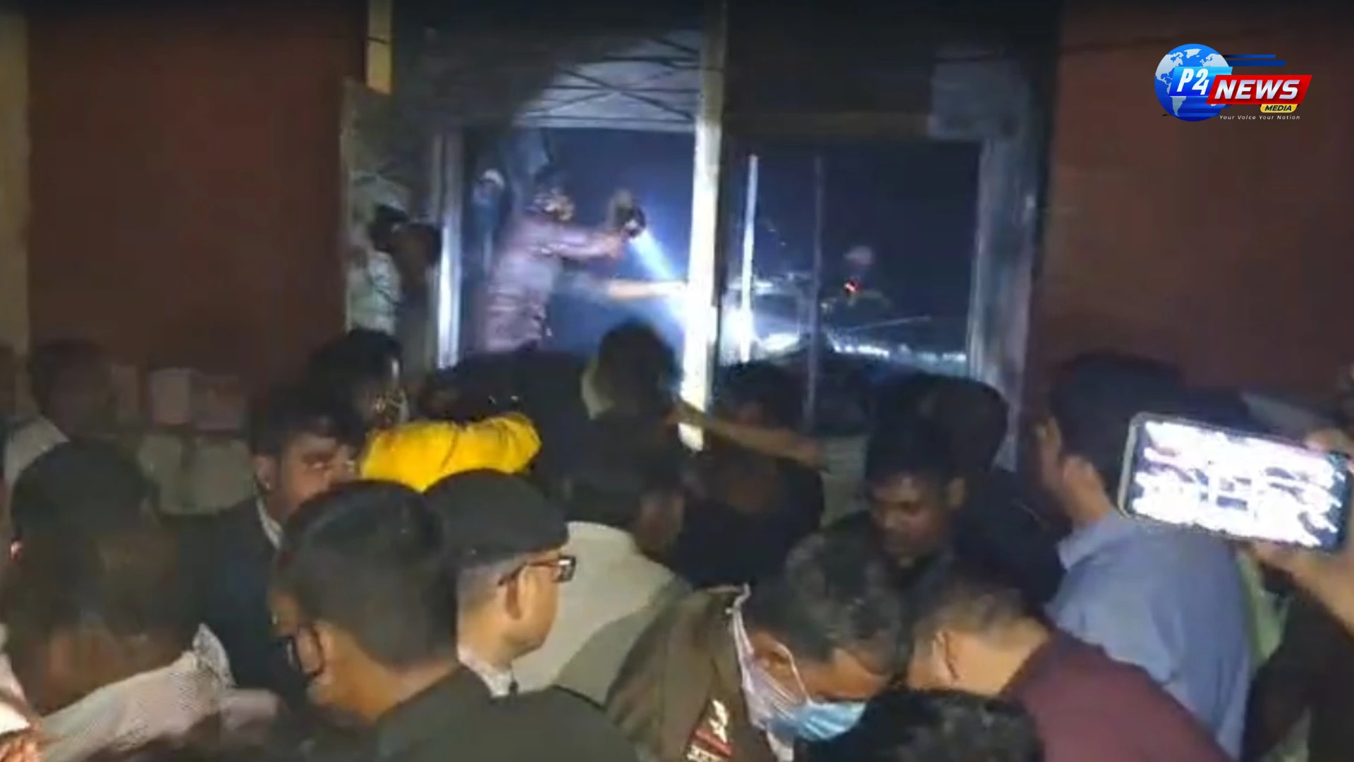 Tragic Fire Claims Lives of 10 Children at Jhansi Hospital's NICU"